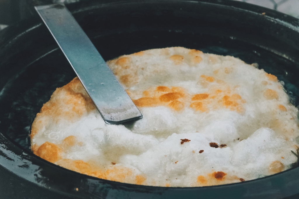 【高雄美食】馬祖蔥油餅：簡單中的不簡單，是一種很雋永的滋味永留心中。 @女子的休假計劃