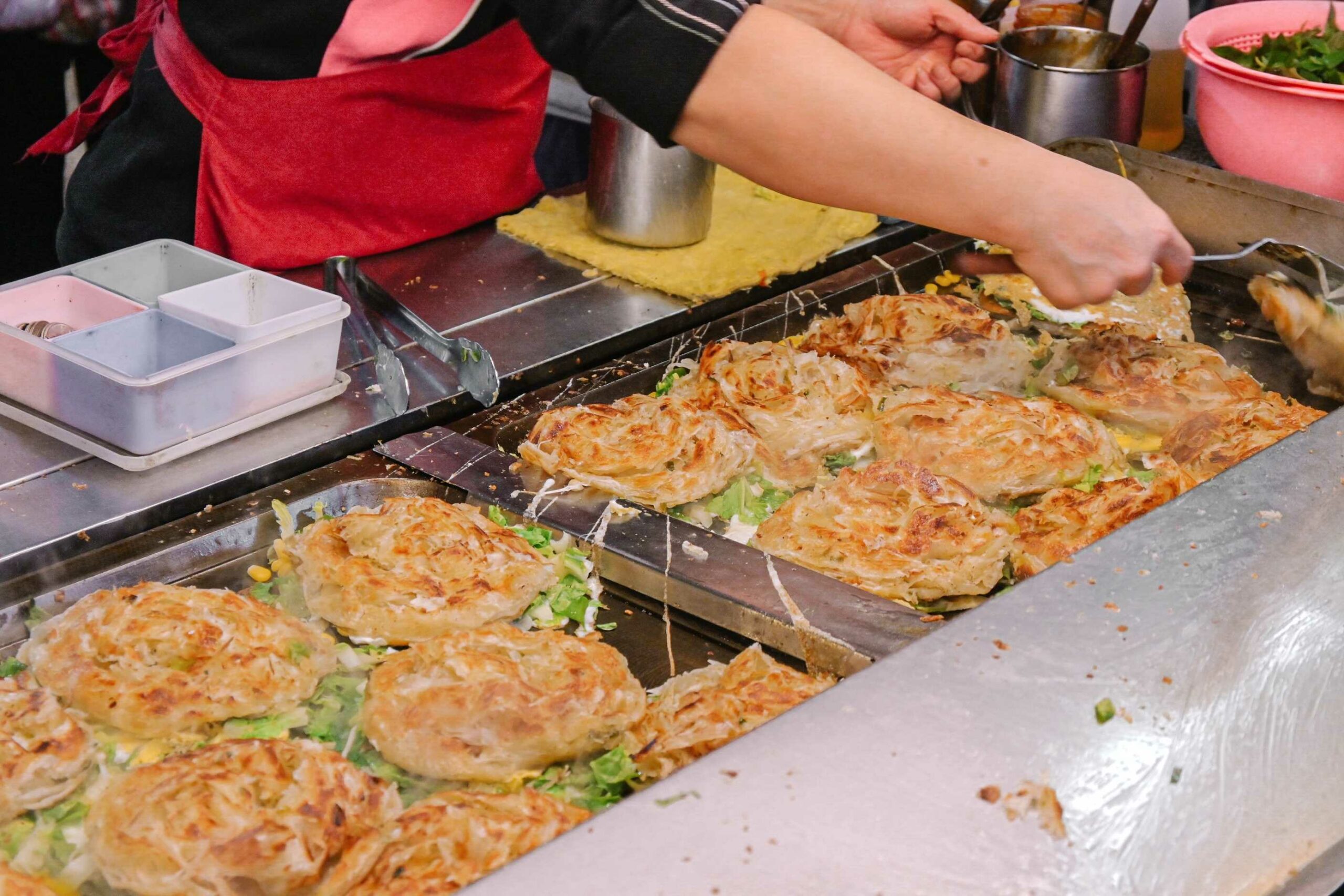 忠將蔥蔬餅：新莊在地媽媽不想告訴你的口袋名單人氣排隊美食/外帶 @女子的休假計劃