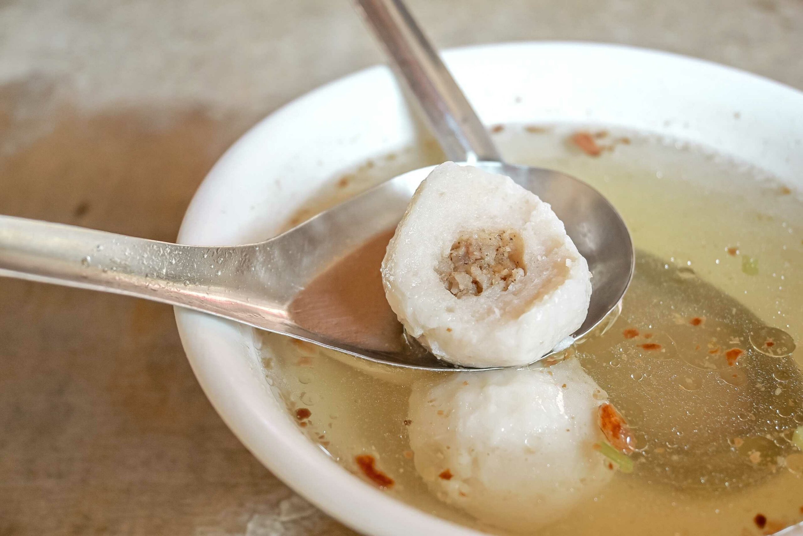 隱藏版油飯|在地人才知道的祕密，家鄉味十足吃一口一解思念巷弄美食/外帶 @女子的休假計劃