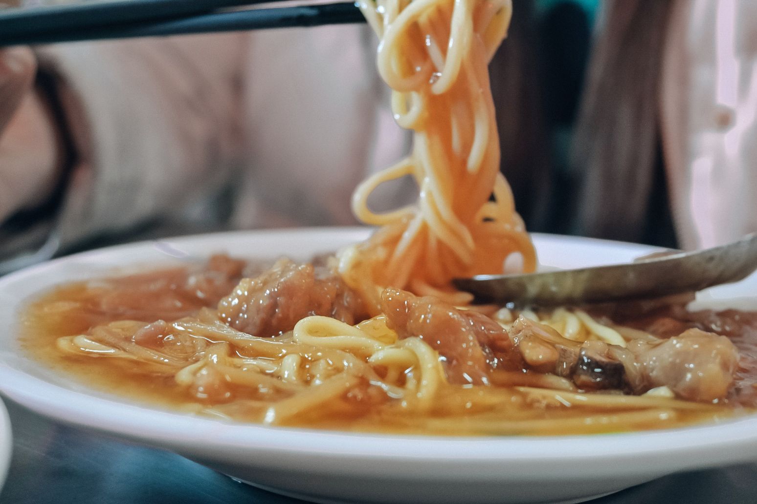 傳記台中正老牌香菇肉羹｜80年老店懷舊古早滋味(外帶) @女子的休假計劃