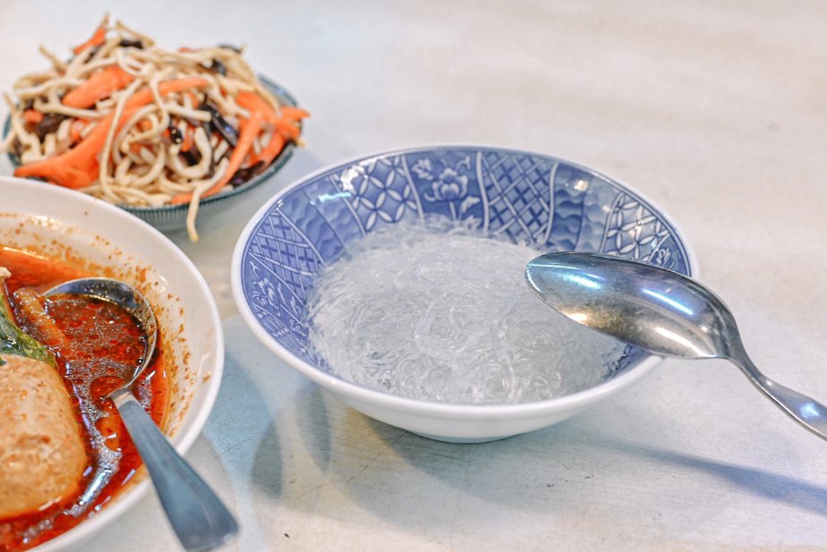臭老闆現蒸臭豆腐｜素食/南機場夜市米其林必比登推薦(外帶) @女子的休假計劃