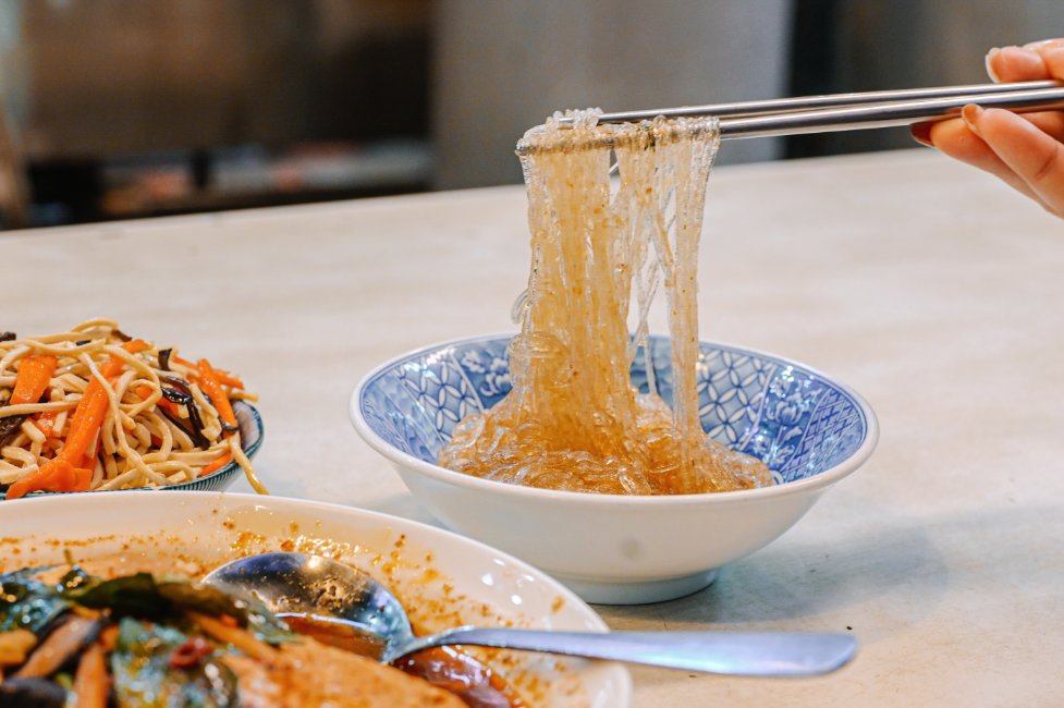 臭老闆現蒸臭豆腐｜素食/南機場夜市米其林必比登推薦(外帶) @女子的休假計劃