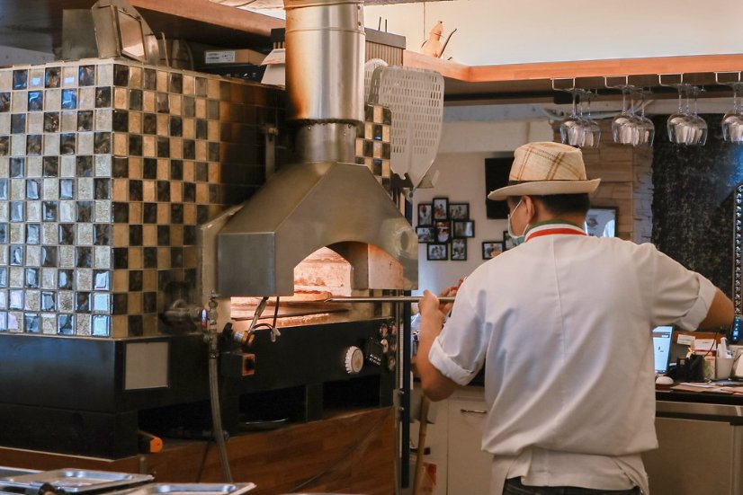 Milano Pizzeria義大利米蘭手工窯烤披薩：全台最好吃的披薩PIZZA、炸雞，新品西西里Cannoli香酥奶酪卷也很吸睛/外帶美食/松江南京站 @女子的休假計劃