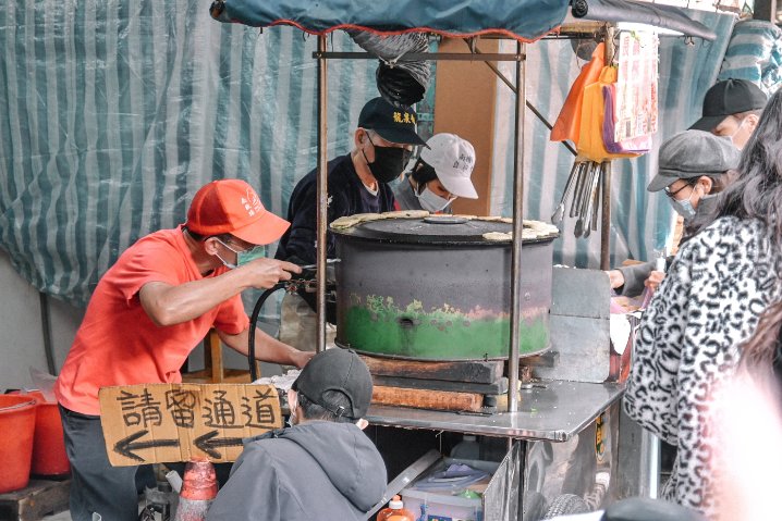 無名手推車燒餅｜南機場夜市年米其林推薦(外帶) @女子的休假計劃