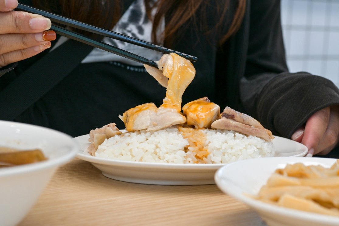 海山魯肉飯｜台灣味小吃，超文青有特色滷肉飯店，板橋在地美食/外帶/外送 @女子的休假計劃