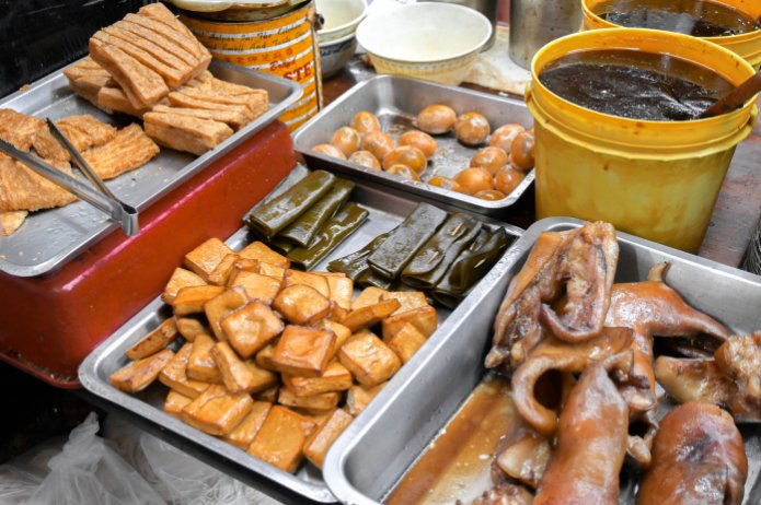 黑白切南機場美食：麵食20元、黑白切30元，台北最便宜24小時營業/銅板美食/外帶 @女子的休假計劃