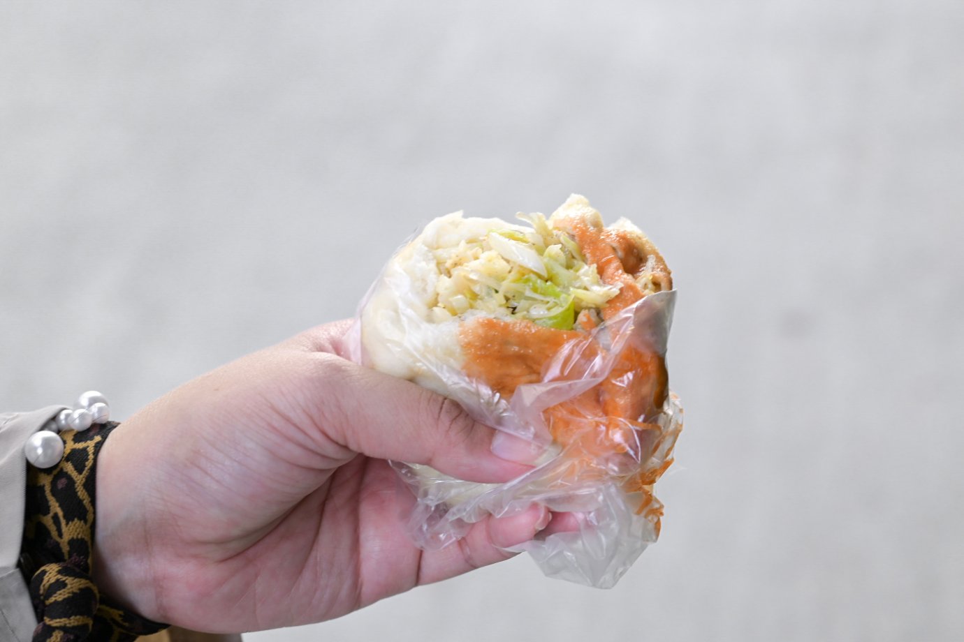 科博館水煎包｜50年排隊美食老店，激推30元潛艇堡神級美味(外帶) @女子的休假計劃