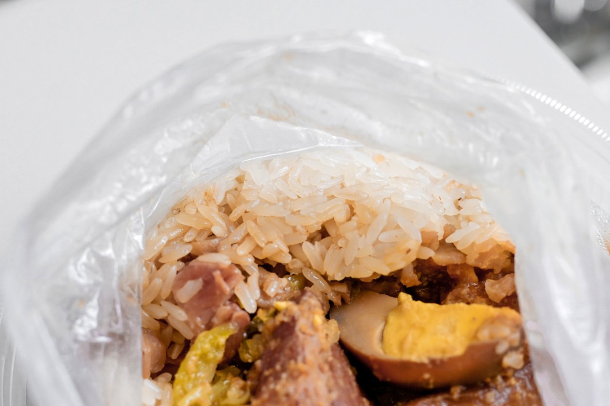 老骨頭飯糰｜特色限量爌肉飯糰/台中老宅(外帶) @女子的休假計劃
