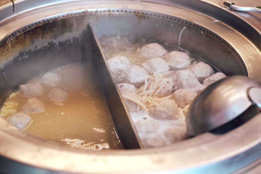 洪記涼麵｜超人氣排隊名店在地人推薦美食 (外帶) @女子的休假計劃