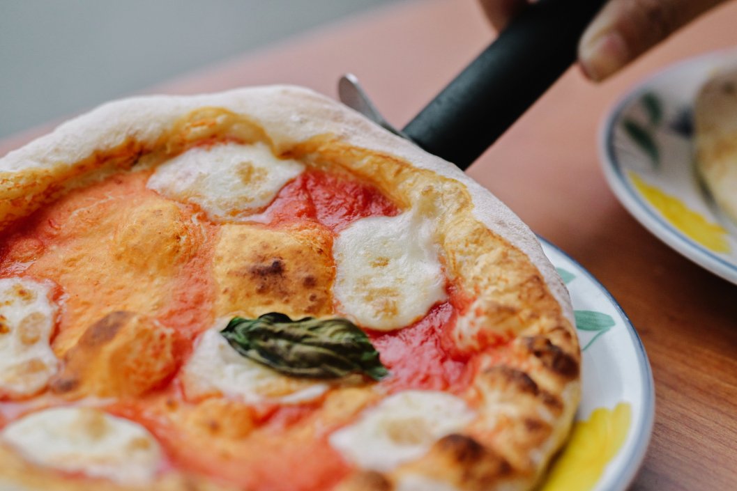 薩莉亞板橋府中店｜PIZZA60元，商業午餐義大利麵110元，不限時日式義大利餐廳/板橋美食外帶 @女子的休假計劃