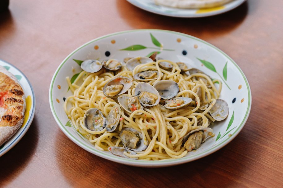 薩莉亞板橋府中店｜PIZZA60元，商業午餐義大利麵110元，不限時日式義大利餐廳/板橋美食外帶 @女子的休假計劃