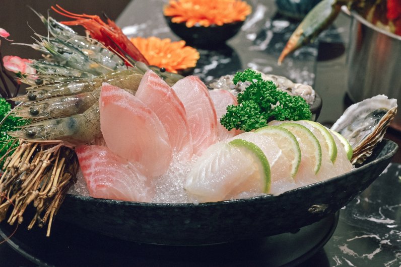 東雛菊風味鍋物：新店最強鍋物，超澎湃海陸海鮮套餐/新店美食/新店火鍋/商業午餐 @女子的休假計劃