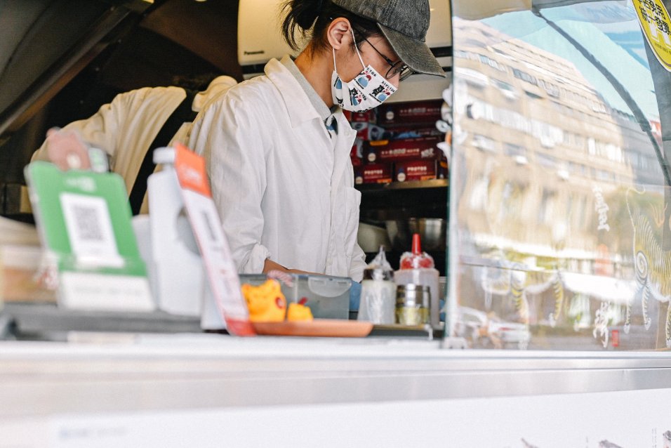 UMAI沖繩飯糰｜日式可愛餐車販售道地沖繩飯糰(外送外帶) @女子的休假計劃