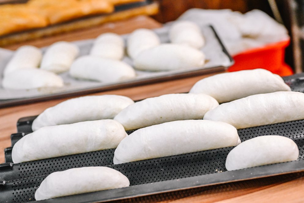育婷越南法國麵包｜外酥內軟手工自製25元法國麵包排隊美食(外帶) @女子的休假計劃