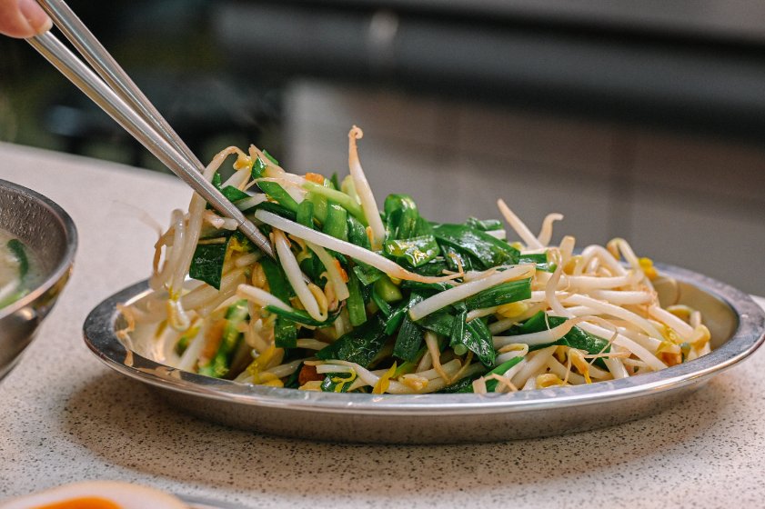 昶鴻麵點｜蕭敬騰愛店招牌必點菊花肉麵/米其林必比登推薦 @女子的休假計劃