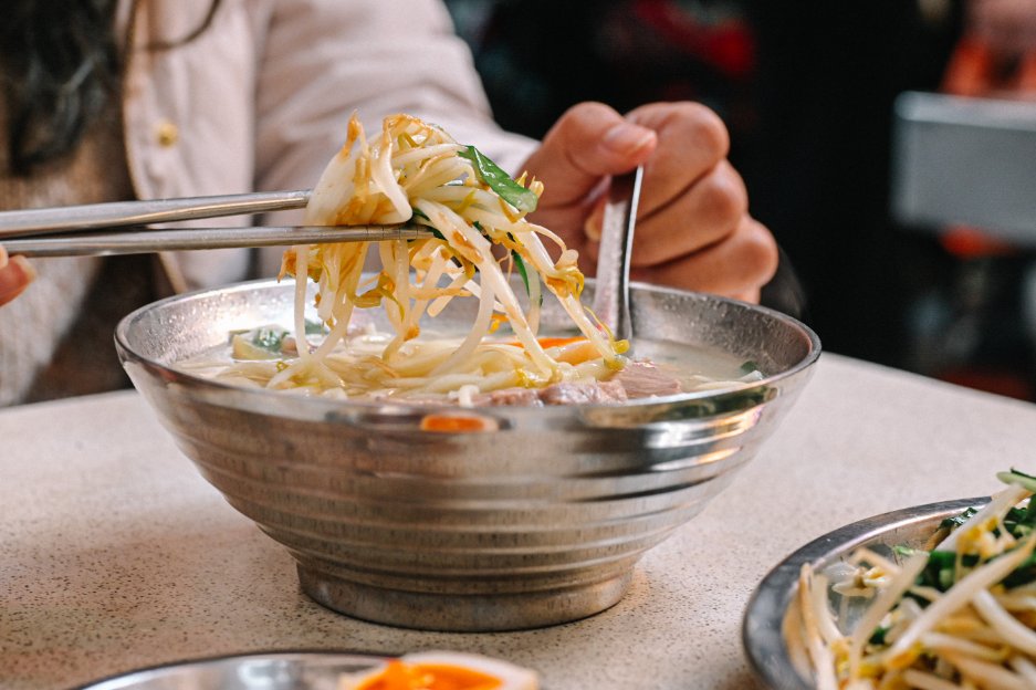 昶鴻麵點｜蕭敬騰愛店招牌必點菊花肉麵/米其林必比登推薦 @女子的休假計劃