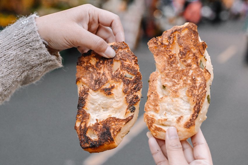新疆烤饢 | 超獨特新疆烤饢手工碳烤燒餅專賣店/板橋美食/外帶 @女子的休假計劃