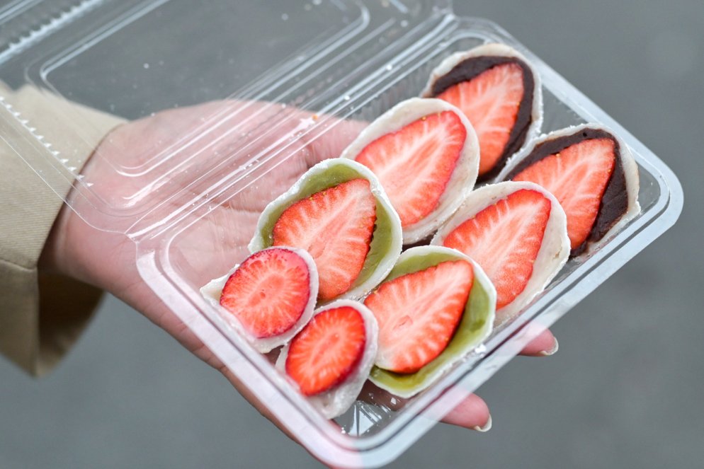 林記6元麻糬：10元草莓麻糬超級銅板價，包餡草莓大福CP值爆高/外帶 @女子的休假計劃