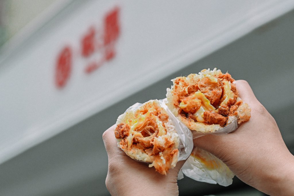 味鼎蛋餅安和店：超過50年傳承三代手工厚蛋餅，人氣必吃起司豬排蛋餅、漿爆飯糰（外帶） @女子的休假計劃