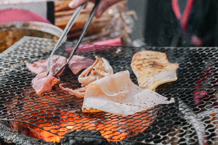 萬華阿嬌姨烤魷魚:傳統炭火燒烤魷魚攤/食尚玩家推薦 @女子的休假計劃 萬華阿嬌姨烤魷魚:傳統炭火燒烤魷魚攤/食尚玩家推薦 @女子的休假計劃