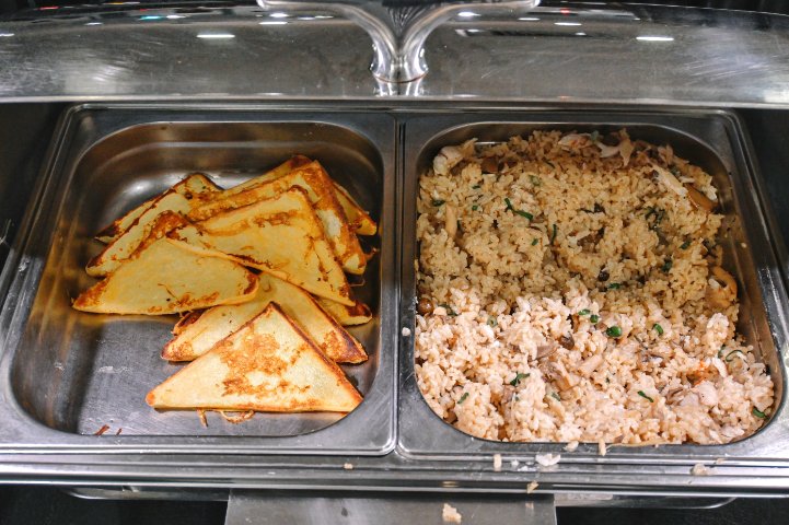 天藝商旅｜高雄吃到飽早餐99元附停車場(交通) @女子的休假計劃