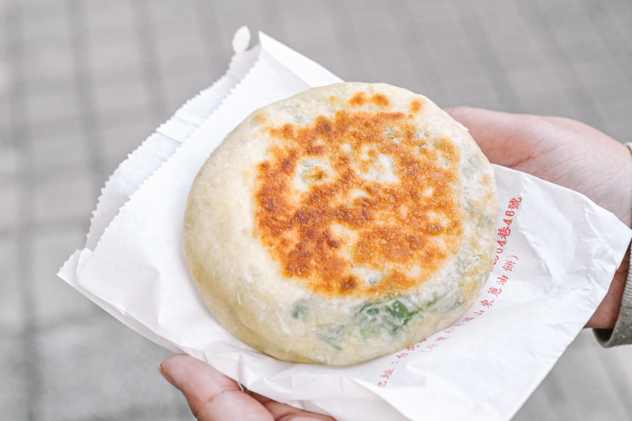 老郭舖山東蔥油餅，熱銷30年傳統眷村味，超推韭菜盒、餡餅銅板美食外帶 @女子的休假計劃