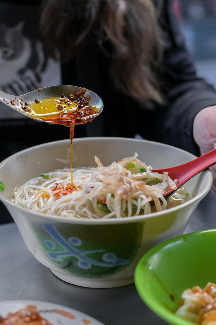 無名榨菜肉絲麵｜新莊復興路聯邦市場古早味美食(外帶) @女子的休假計劃