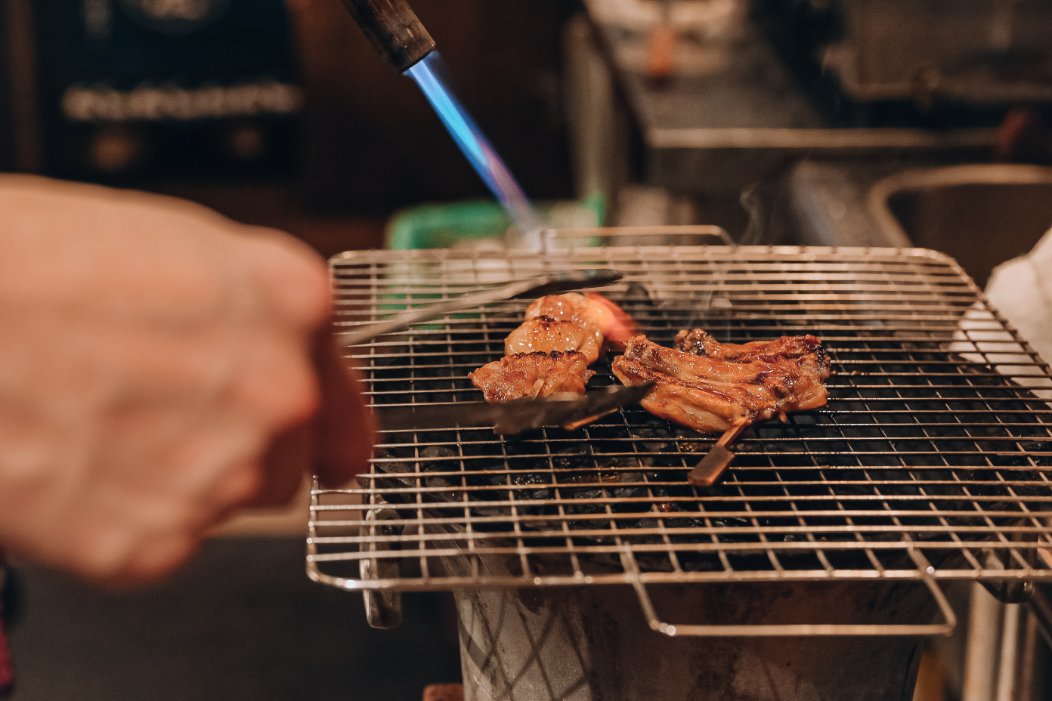 【新竹居酒屋】福氣廚房-新竹世界店，日式料理及精緻台菜料理的台日混血居酒屋，一路微醺到凌晨 @女子的休假計劃