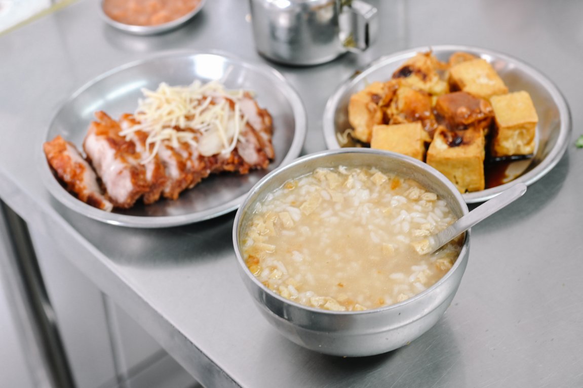 味有招｜台北三大紅燒肉與台北三大肉粥店之一(菜單) @女子的休假計劃