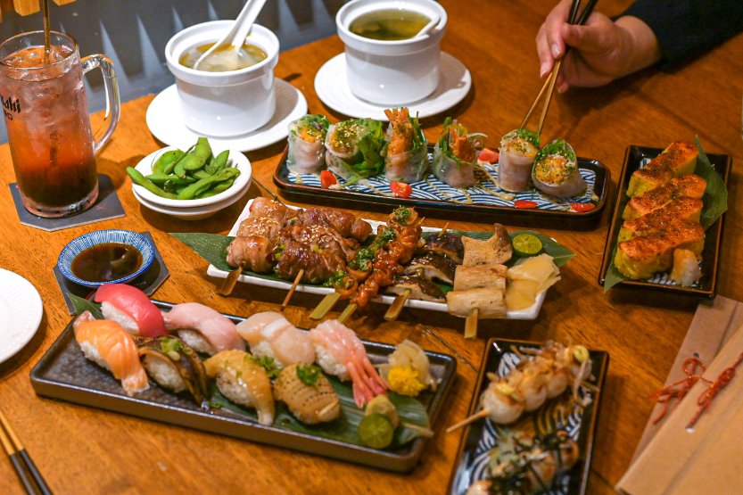 【新竹居酒屋】福氣廚房-新竹世界店，日式料理及精緻台菜料理的台日混血居酒屋，一路微醺到凌晨 @女子的休假計劃
