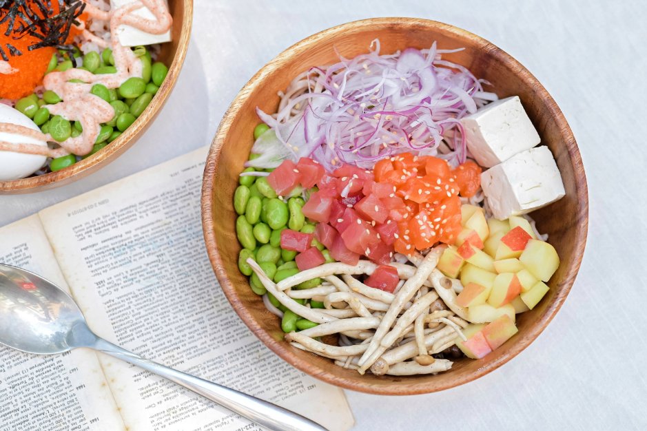 uPoke 夏威夷生魚飯水源門市，內用蕎麥麵、藜麥飯吃到飽，黑豆茶喝到飽/公館便當/外帶 @女子的休假計劃