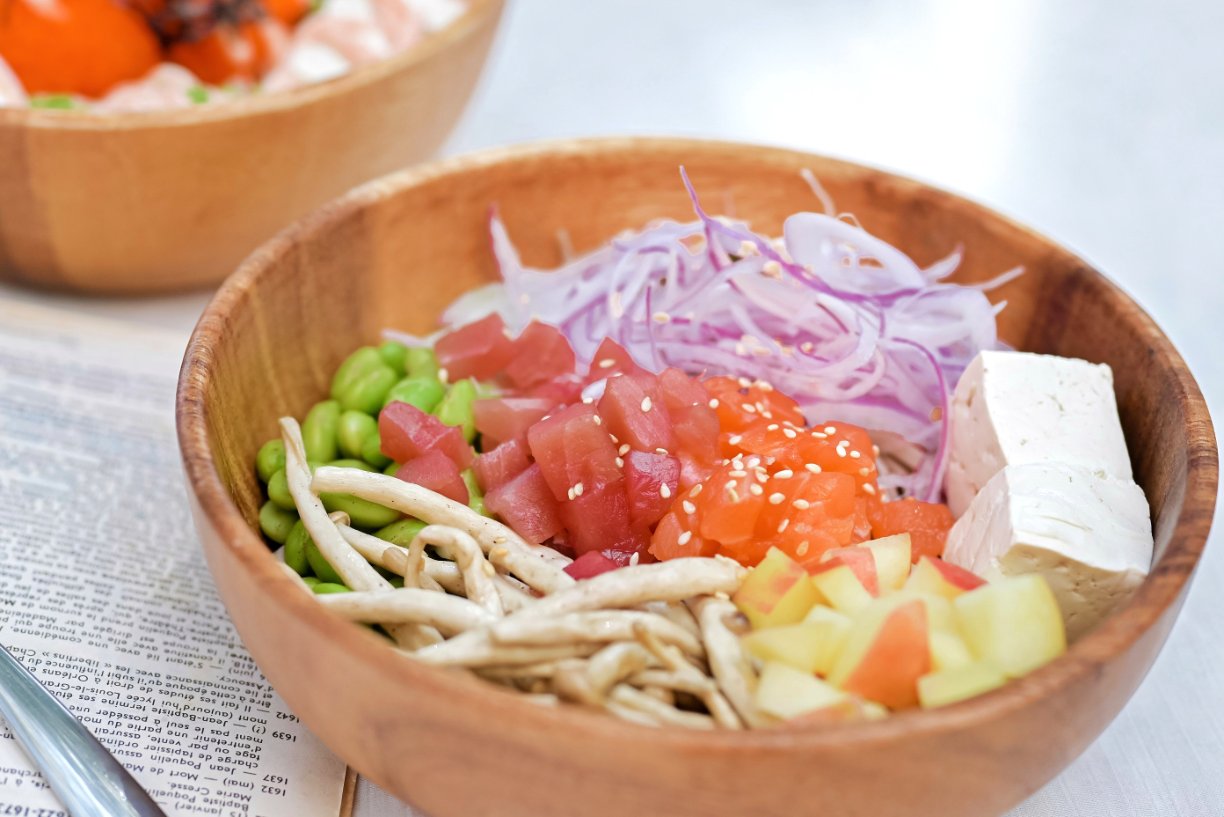 uPoke 夏威夷生魚飯水源門市，內用蕎麥麵、藜麥飯吃到飽，黑豆茶喝到飽/公館便當/外帶 @女子的休假計劃