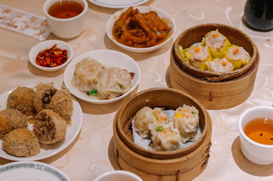 兄弟大飯店飲茶｜兄弟大飯店梅花廳港式飲茶手推車港點推薦(外帶) @女子的休假計劃