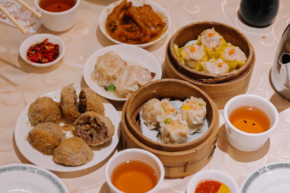 兄弟大飯店飲茶｜兄弟大飯店梅花廳港式飲茶手推車港點推薦(外帶) @女子的休假計劃
