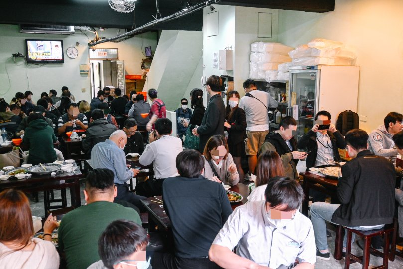 北大荒水餃店｜被傳說中巨無霸水餃耽誤的滷味店(外帶) @女子的休假計劃