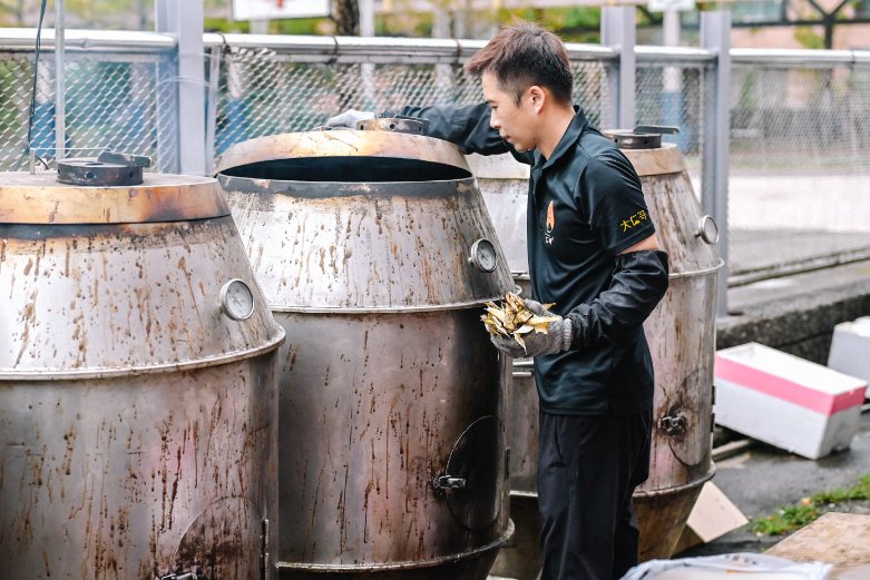 大仁哥蔗香脆皮桶仔雞｜全台巡迴預購，最火的秒殺聖品，想吃就要靠手速搶購/外帶 @女子的休假計劃