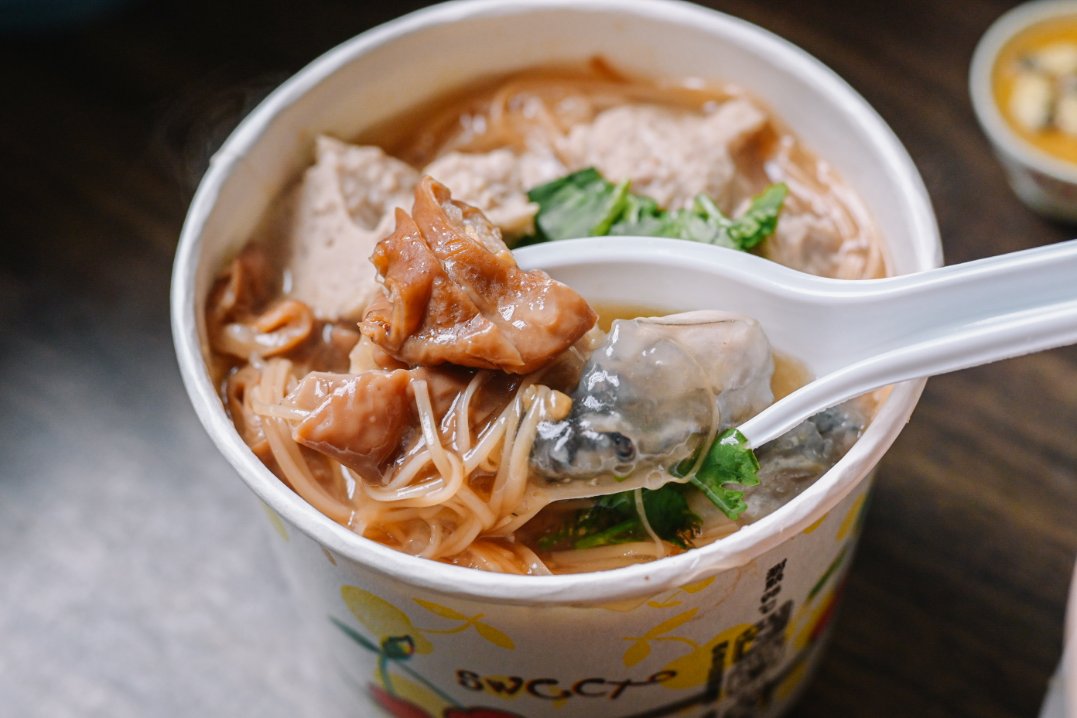 同心大腸蚵仔麵線｜被麵線耽誤的臭豆腐店(菜單) @女子的休假計劃