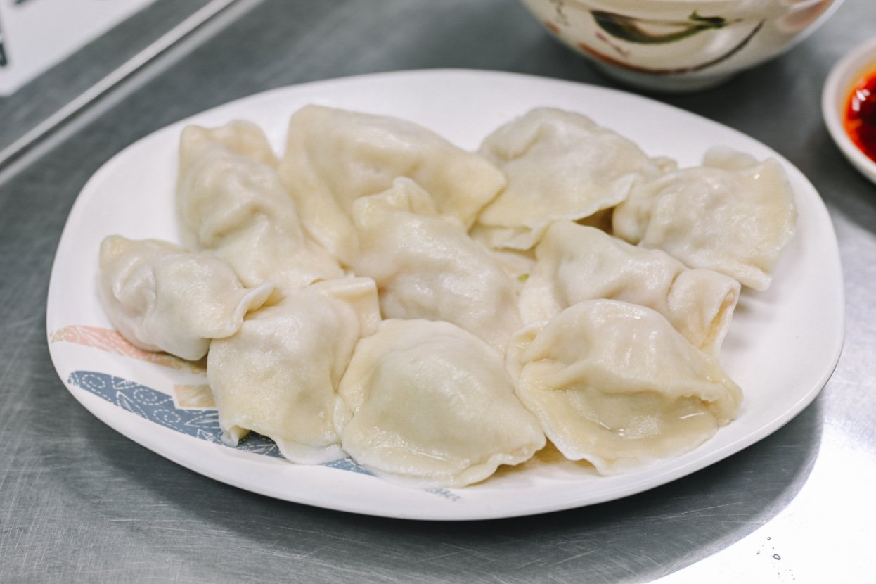 阿娥水餃｜食尚玩家推薦6元韭黃蝦仁鮮肉水餃(外帶) @女子的休假計劃