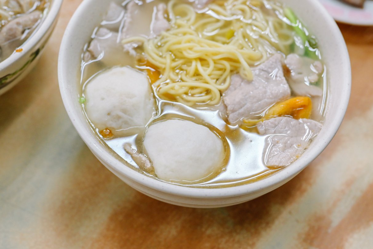 豬腸冬粉土城｜在地人大推只營業平日土城捷運站美食/外帶 @女子的休假計劃
