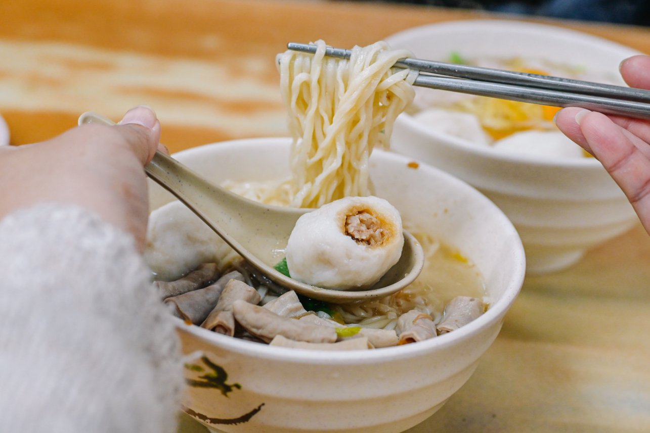 豬腸冬粉土城｜在地人大推只營業平日土城捷運站美食/外帶 @女子的休假計劃