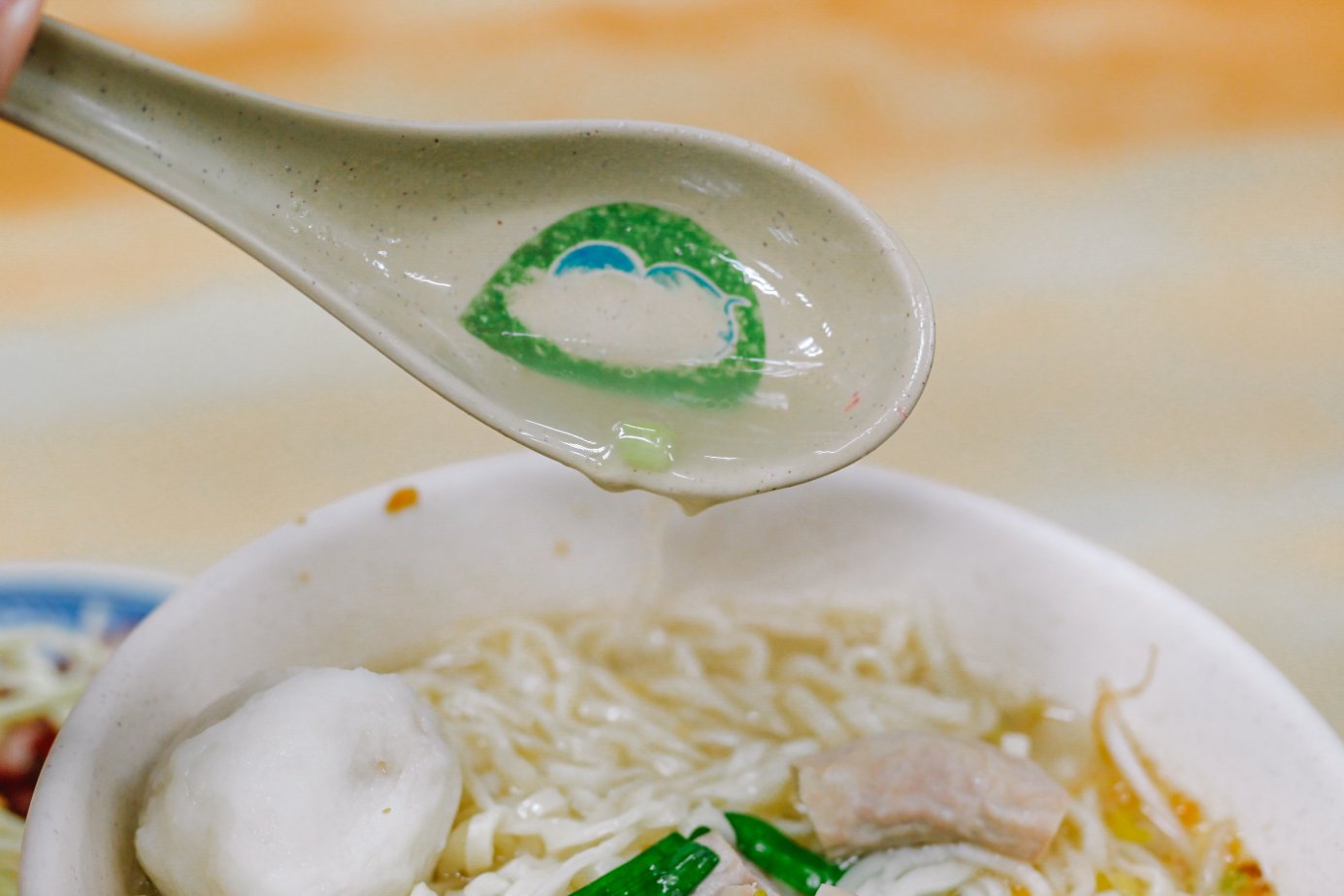 豬腸冬粉土城｜在地人大推只營業平日土城捷運站美食/外帶 @女子的休假計劃