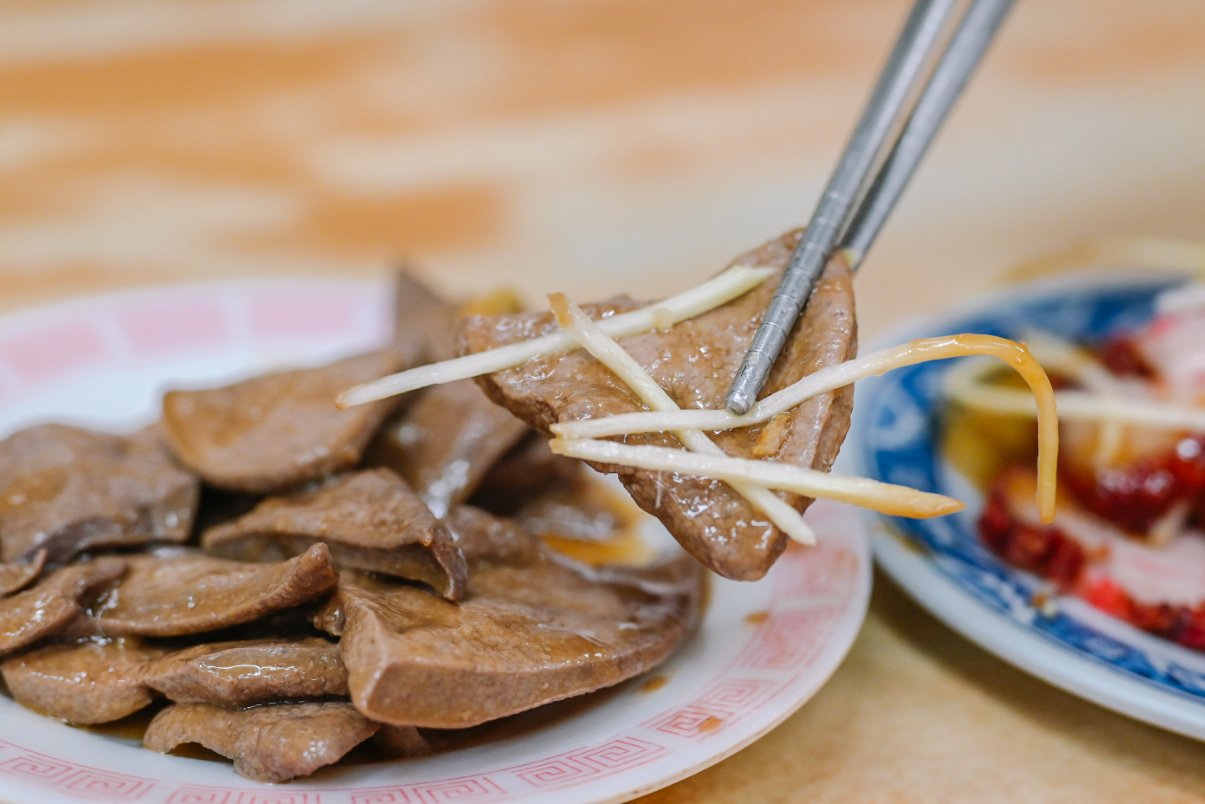 豬腸冬粉土城｜在地人大推只營業平日土城捷運站美食(菜單) @女子的休假計劃