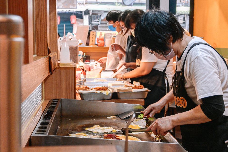 留戀吐司板橋店｜根本就是生吐司高級早餐店(外帶) @女子的休假計劃