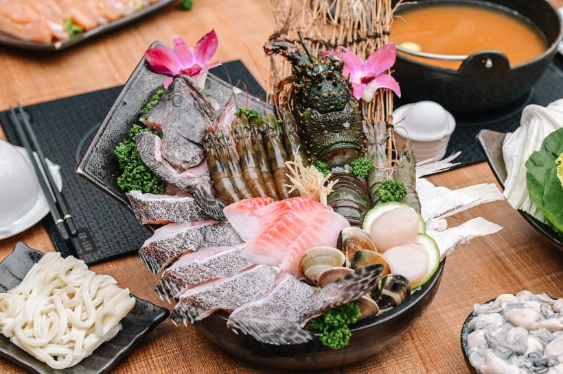 御鼎湯原本鍋物(林口仁愛店)｜優質網美火鍋店推薦/林口火鍋推薦 @女子的休假計劃
