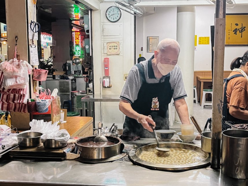 羅東紅豆湯圓｜每碗都是40元，在地60年羅東夜市美食(外帶) @女子的休假計劃