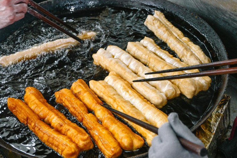 熊記燒餅油條專賣店｜一周只營業四天超人氣排隊美食/新莊廟街早餐美食/外帶 @女子的休假計劃