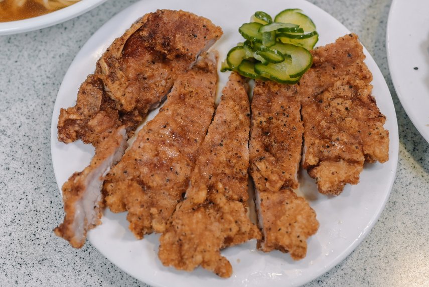金園排骨萬年店｜老字號經典排骨便當必吃/萬華美食(外帶) @女子的休假計劃