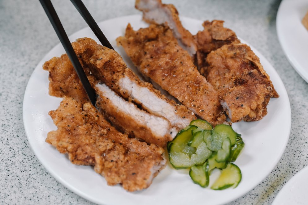 金園排骨萬年店｜老字號經典排骨便當必吃/萬華美食(外帶) @女子的休假計劃