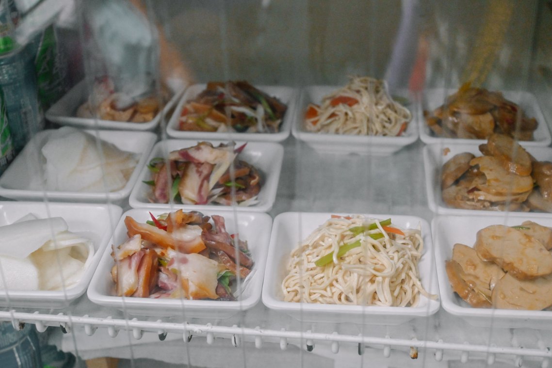 金園排骨萬年店｜老字號經典排骨便當必吃/萬華美食(外帶) @女子的休假計劃