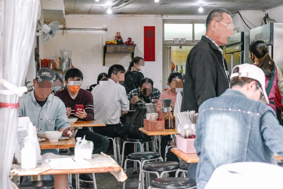 金華麵店｜台北老字號50年老店，激推雙醬麵(菜單) @女子的休假計劃